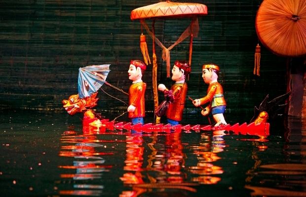 Water puppet show
